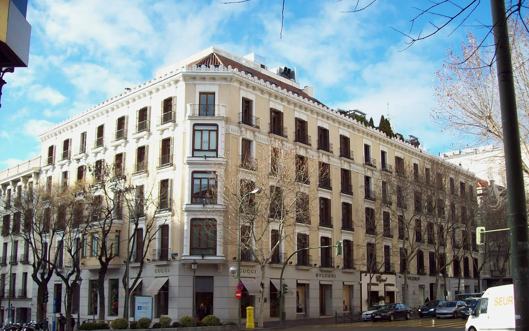 Luxury shops on Calle de Serrano in Madrid’s Salamanca district