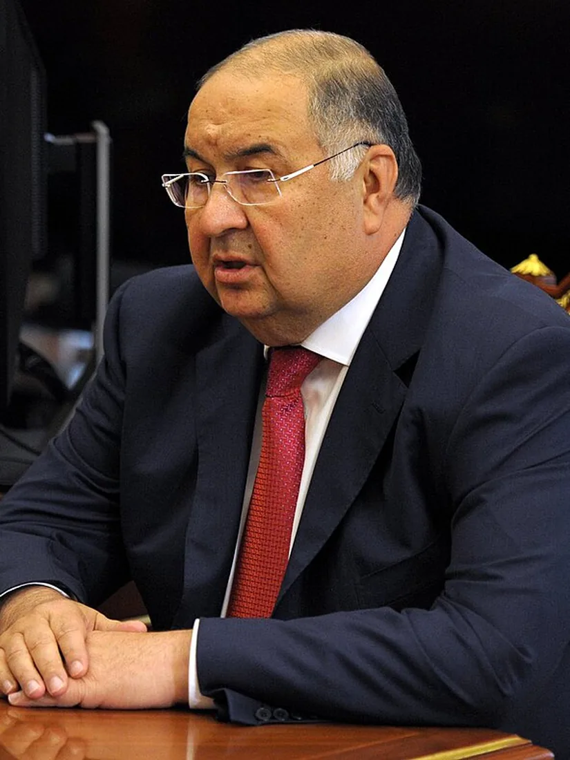 Alisher Usmanov at a meeting in 2015.