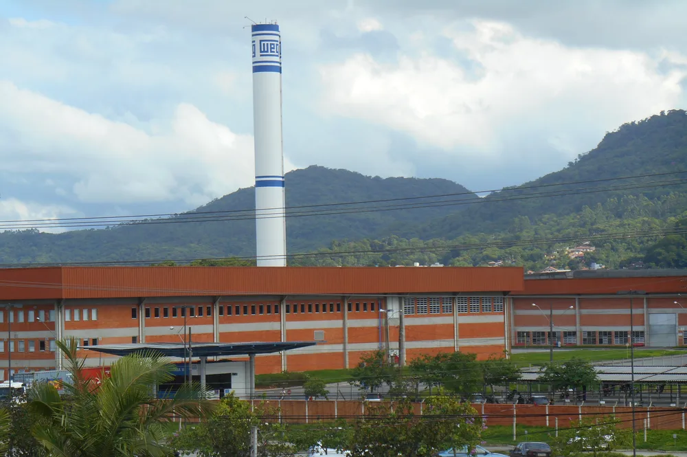 The WEG II plant’s east wing in Jaraguá do Sul, photographed in 2013.