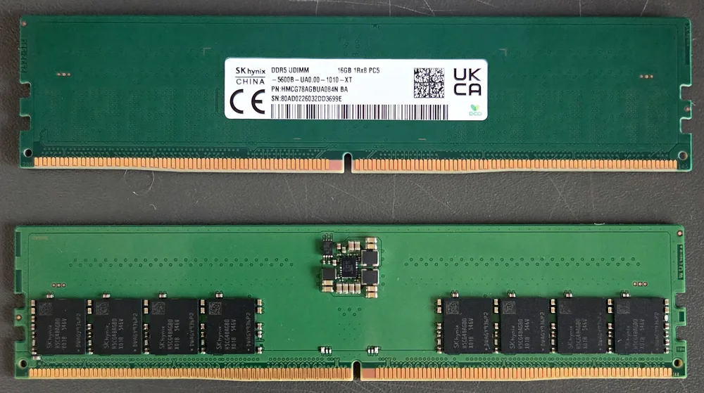 An SK Hynix DDR5 memory module.