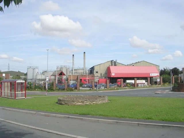A Total-branded industrial facility at Ferrybridge, photographed under the company’s earlier name.